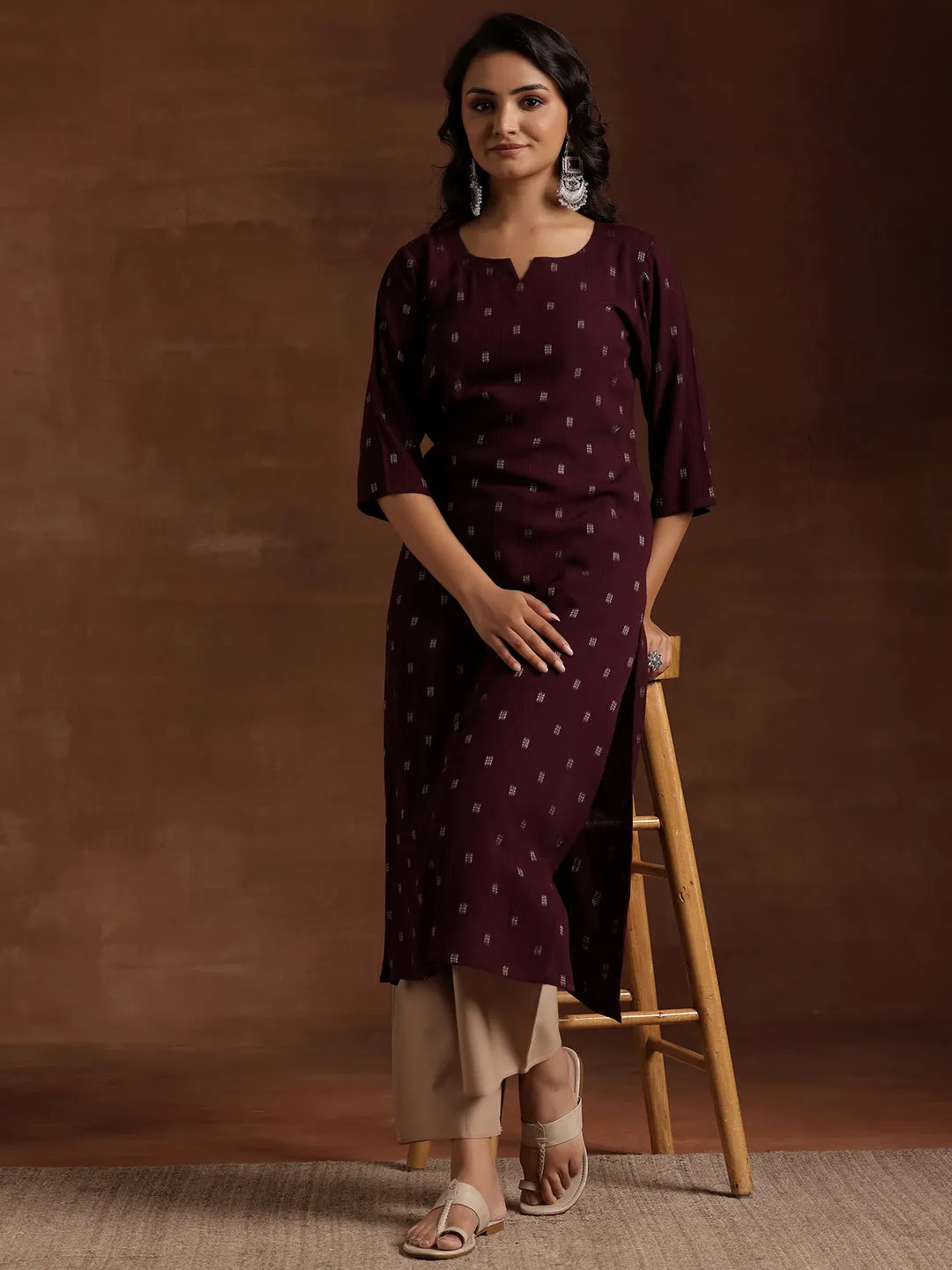 29181O.Main_cd2b1eb5-ffab-47da-aca5-8b92d98ecb6e.webp Wine Woven Design Viscose Rayon Straight Kurta - Image 1